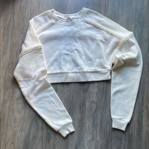 ALO Yoga Cream Cropped Sweatshirt